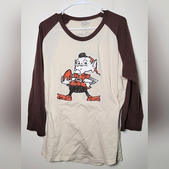 Men's Cleveland Browns Brownie Baker Mayfield Raglan T-shirt, Size 2XL - Picture 1 of 4